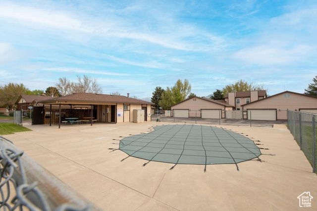 3937 S LAMPLIGHTER WAY #23, Riverdale, UT 84405