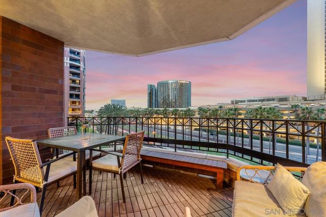 500 W Harbor Dr. 504, San Diego, CA 92101