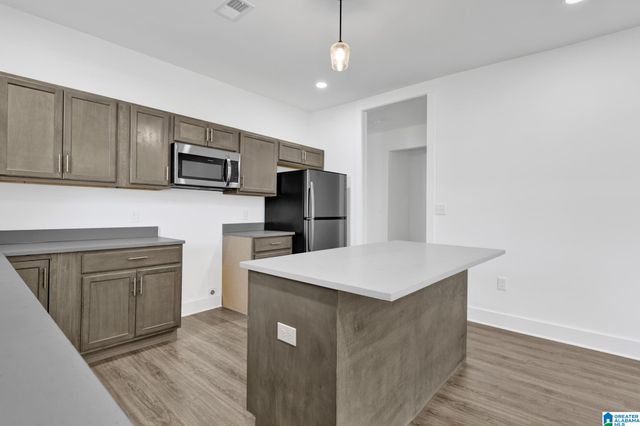 405 IOTA AVENUE, Birmingham, AL 35205