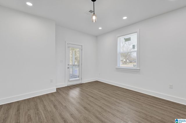 405 IOTA AVENUE, Birmingham, AL 35205