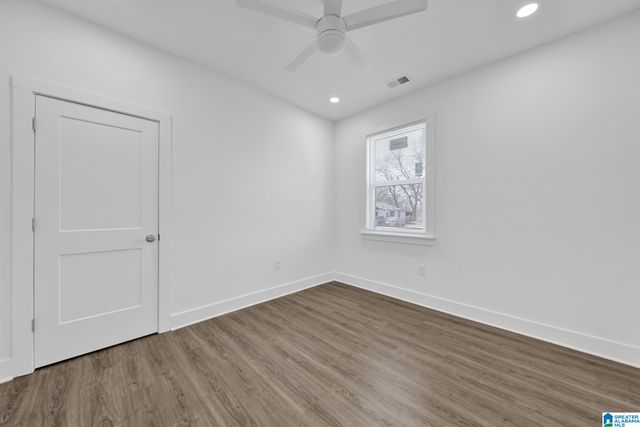 405 IOTA AVENUE, Birmingham, AL 35205