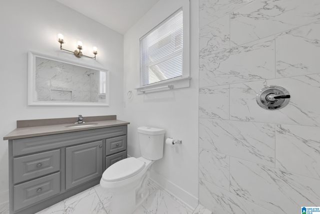 405 IOTA AVENUE, Birmingham, AL 35205