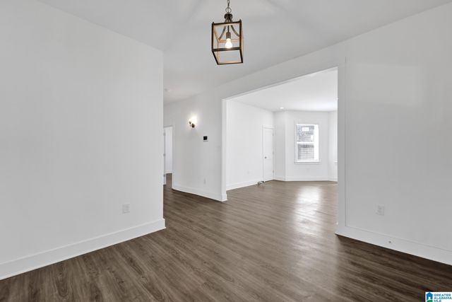 405 IOTA AVENUE, Birmingham, AL 35205