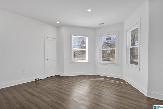 405 IOTA AVENUE, Birmingham, AL 35205