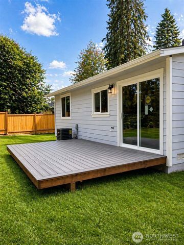 3252 Herren Avenue, Bremerton, WA 98310