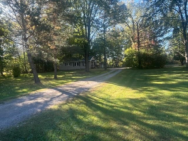 3182 E Stewart Road, Midland, MI 48640