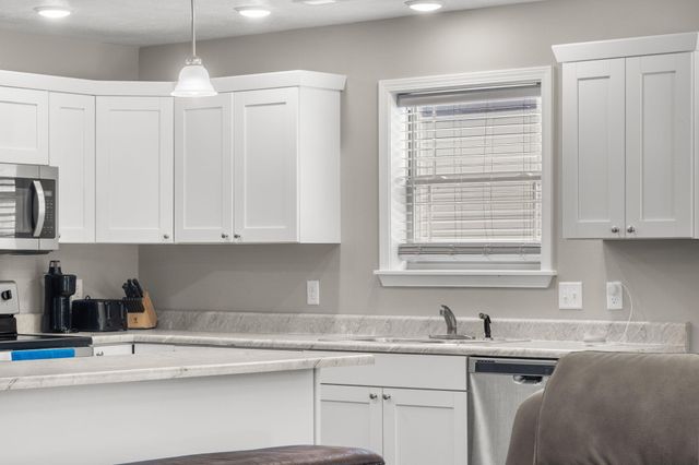 350 Cedar Glade Drive, Branson West, MO 65737