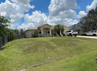 1481 SW Dow Lane, Port St. Lucie, FL 34953