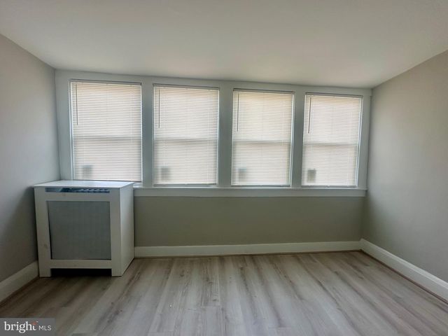 125 N MONASTERY AVE, Baltimore, MD 21229
