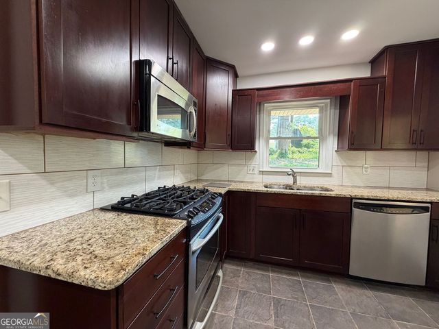 567 Boyds Drive SE, Marietta, GA 30067