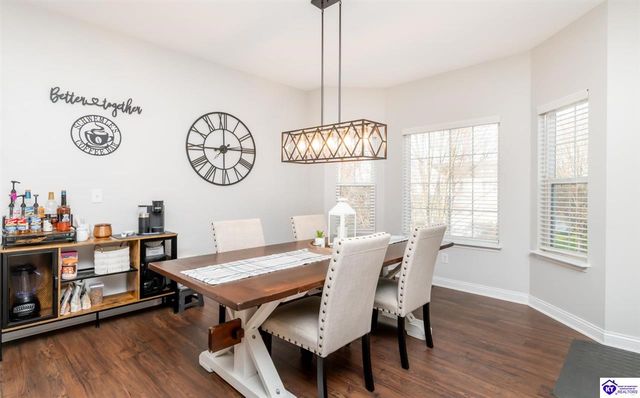 350 Vineland Place Drive, Vine Grove, KY 40175