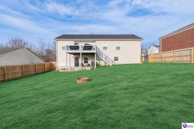 350 Vineland Place Drive, Vine Grove, KY 40175