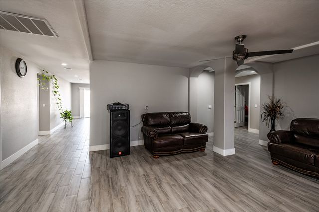 14916 N Gem Drive, Dolan Springs, AZ 86441