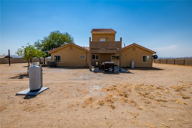 14916 N Gem Drive, Dolan Springs, AZ 86441