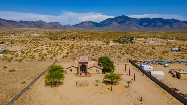 14916 N Gem Drive, Dolan Springs, AZ 86441