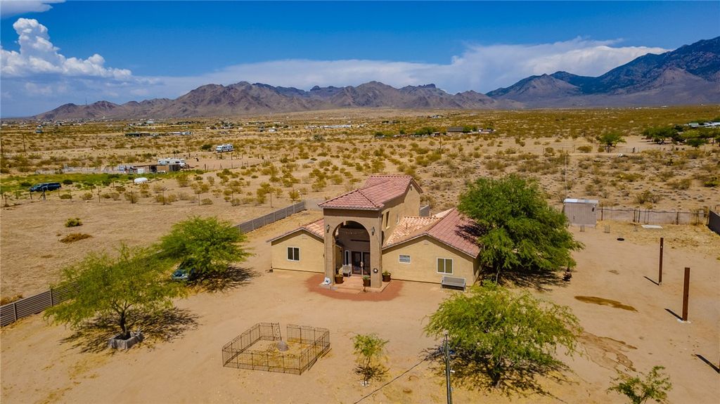 14916 N Gem Drive, Dolan Springs, AZ 86441
