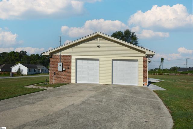 5 Notre Dame Drive, Greenville, SC 29617