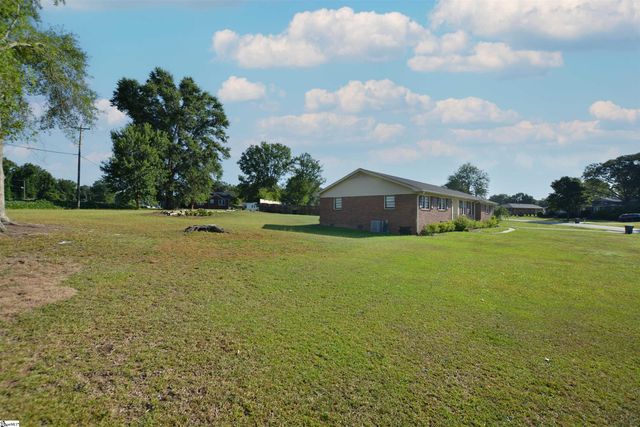 5 Notre Dame Drive, Greenville, SC 29617