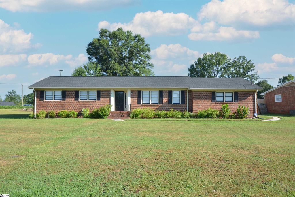 5 Notre Dame Drive, Greenville, SC 29617