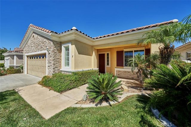 1034 Riviera Court, Beaumont, CA 92223