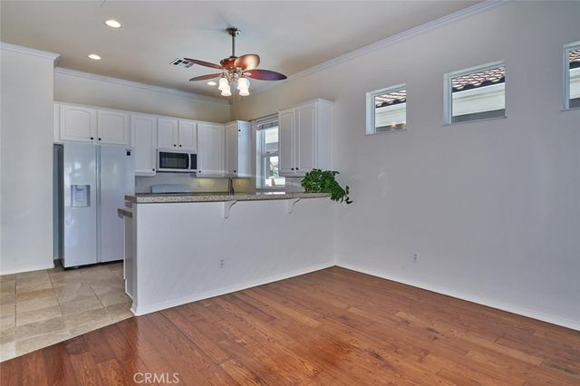 1034 Riviera Court, Beaumont, CA 92223