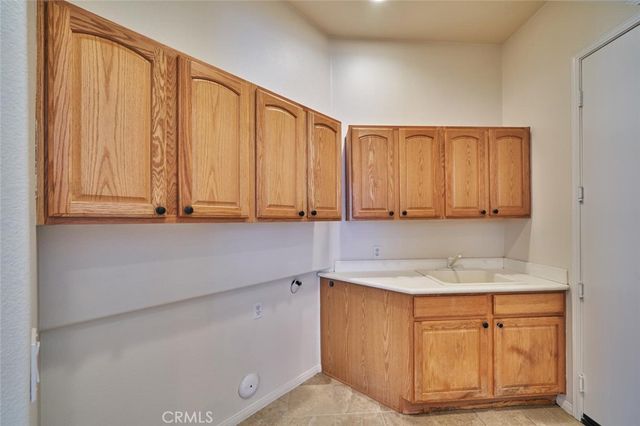 1034 Riviera Court, Beaumont, CA 92223