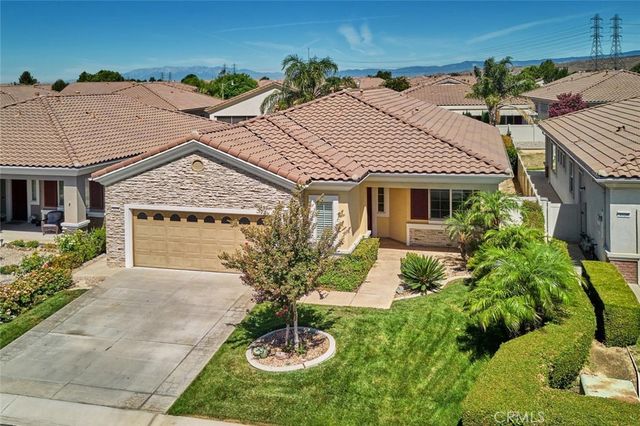 1034 Riviera Court, Beaumont, CA 92223