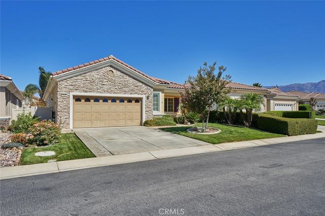 1034 Riviera Court, Beaumont, CA 92223