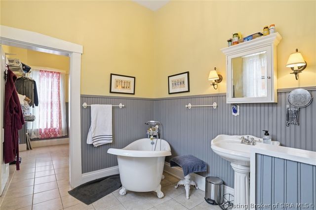 302 Jefferson Street, Madison, IN 47250