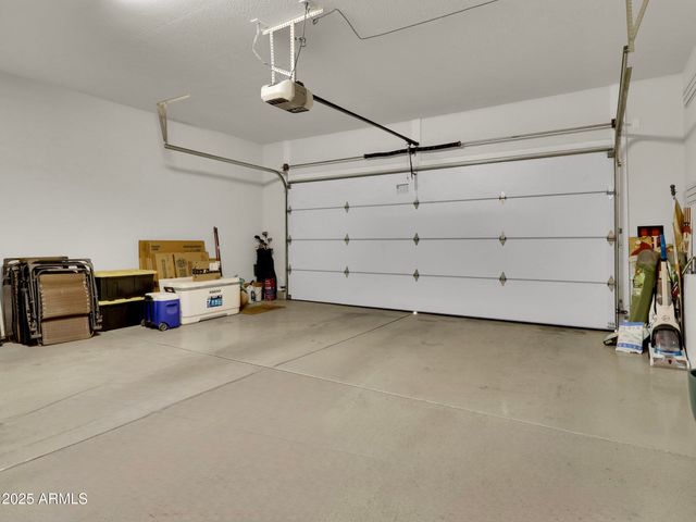 1866 E RAVENSWOOD Drive E, Gilbert, AZ 85298