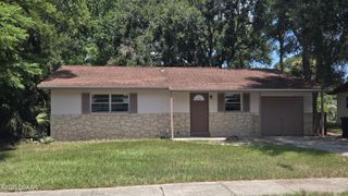 556 Lambright Rd. Road, South Daytona, FL 32119