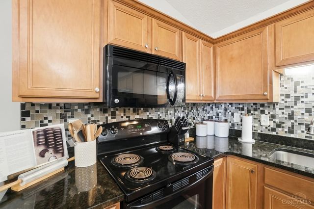 210 Miami Trace, Harrison, OH 45030