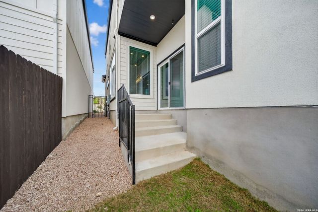 20675 Huebner Rd Unit 527, San Antonio, TX 78258