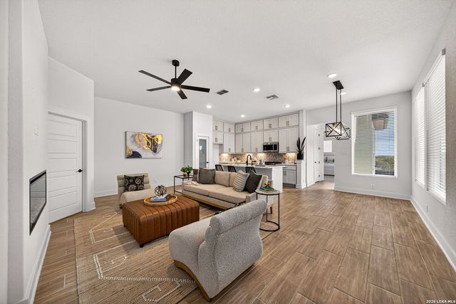 20675 Huebner Rd Unit 527, San Antonio, TX 78258