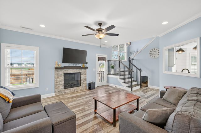 1319 Dodd Trl, Murfreesboro, TN 37128