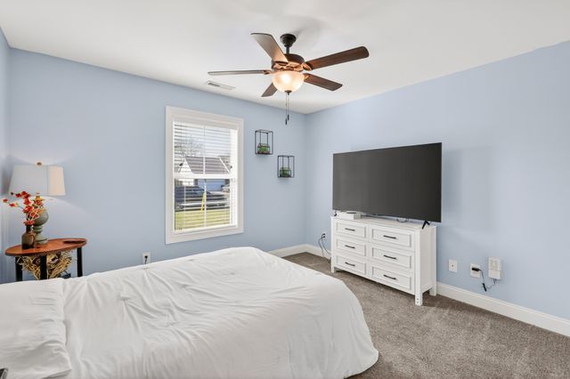 1319 Dodd Trl, Murfreesboro, TN 37128