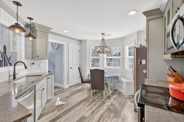 1319 Dodd Trl, Murfreesboro, TN 37128