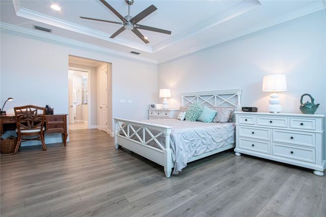 7732 SANDHILL LAKE DRIVE, Sarasota, FL 34241