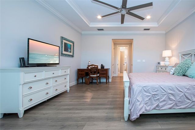 7732 SANDHILL LAKE DRIVE, Sarasota, FL 34241