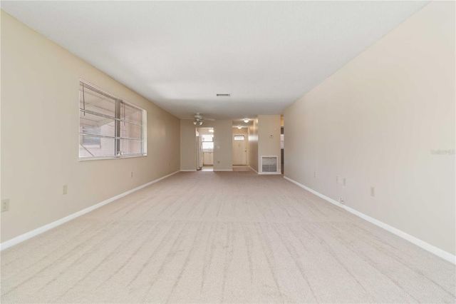 5623 80TH STREET N 202, St Petersburg, FL 33709