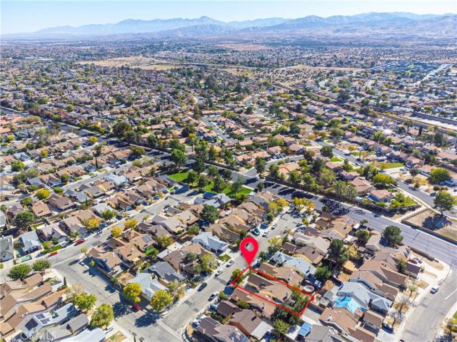 37633 13 th St. E, Palmdale, CA 93550