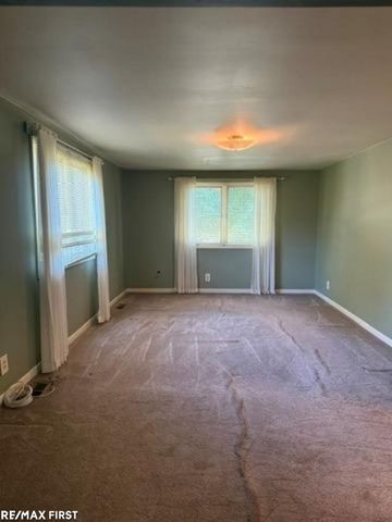 53277 Garland Drive, Utica, MI 48316