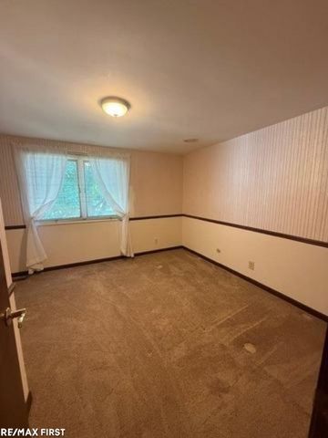 53277 Garland Drive, Utica, MI 48316