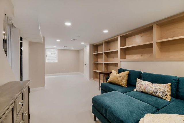3044 Idaho Avenue S, Saint Louis Park, MN 55426