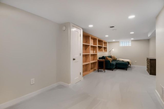 3044 Idaho Avenue S, Saint Louis Park, MN 55426