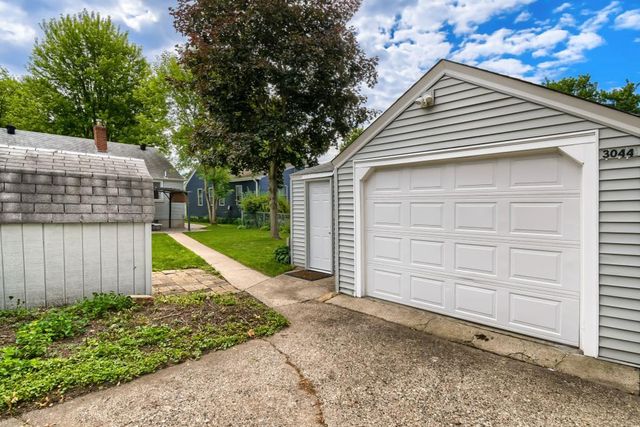 3044 Idaho Avenue S, Saint Louis Park, MN 55426