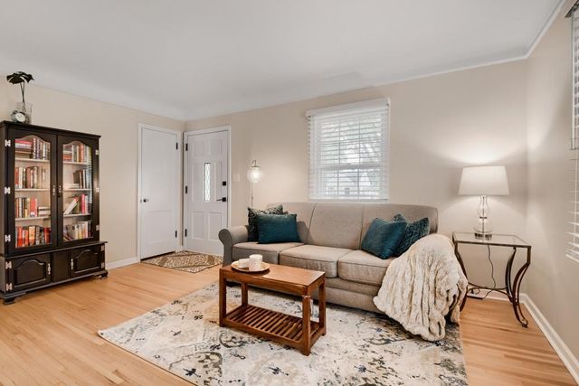 3044 Idaho Avenue S, Saint Louis Park, MN 55426