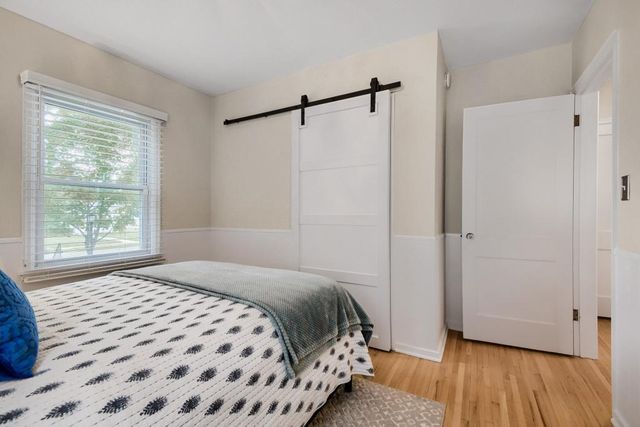 3044 Idaho Avenue S, Saint Louis Park, MN 55426