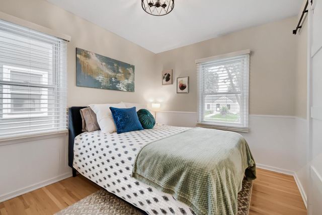 3044 Idaho Avenue S, Saint Louis Park, MN 55426
