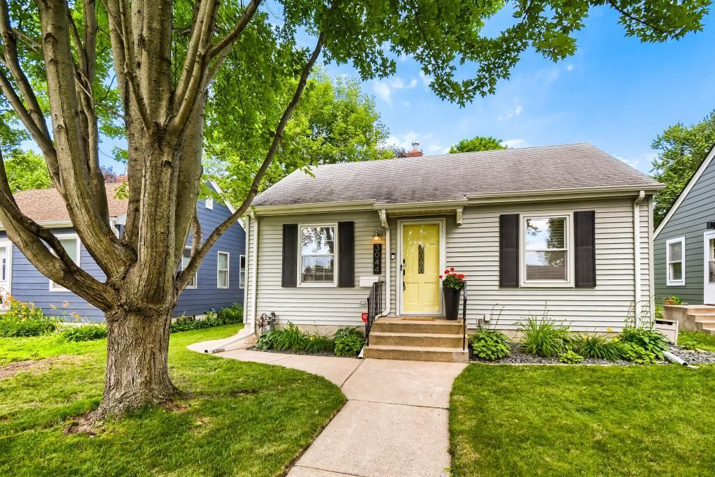 3044 Idaho Avenue S, Saint Louis Park, MN 55426
